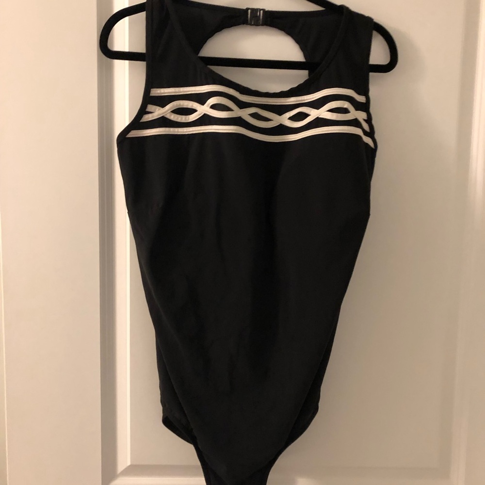 Womens Bathing Suit IT figures brand size 22W